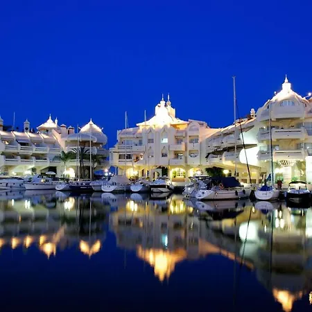 Apartment One Palm View 2-bdr - A Step From The Ocean! Benalmadena